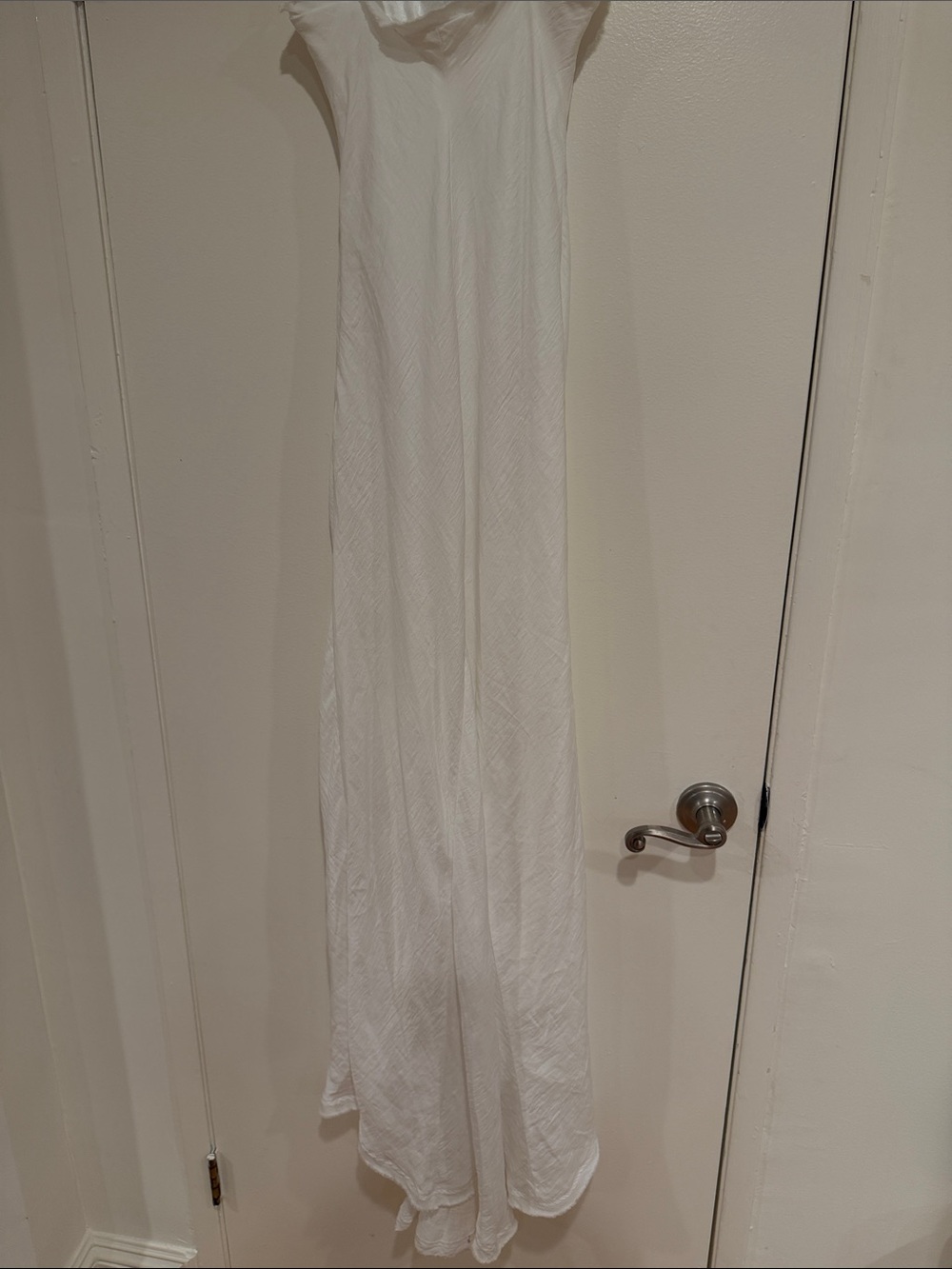 12th Tribe Prosecco White Rosette Frill Maxi Dress Bridal Shower Engagement - Picture 7 of 8